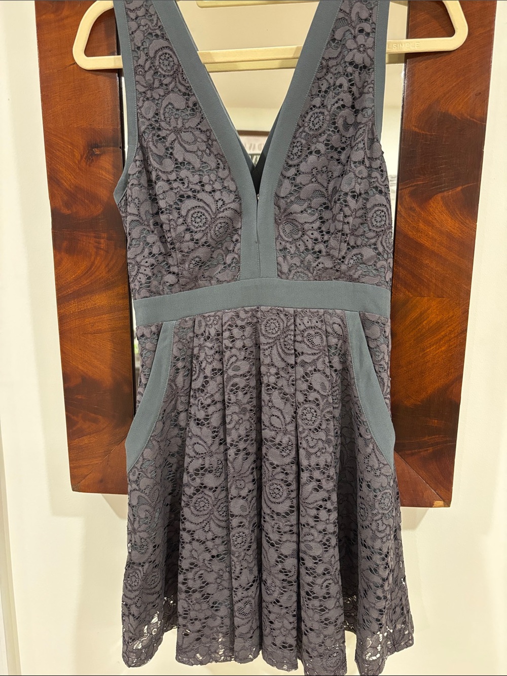 Free People lovely in lace Slevless Lace Fit-and-Flare Dress in Charcoal/blk